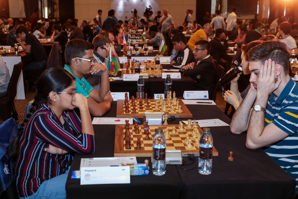 مهرجان أبوظبي الدولي الـ 29 للشطرنج ينطلق بمشاركة 1650 لاعباً ولاعبة