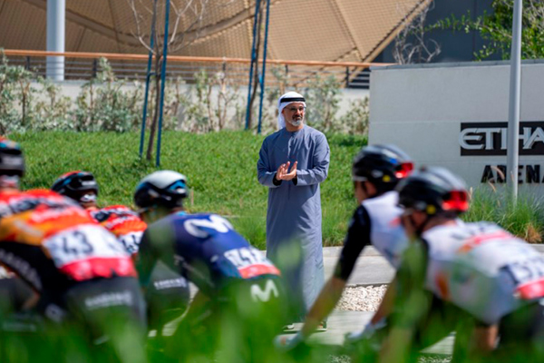 Khaled bin Mohamed bin Zayed greets cyclists participating in Stage 6 of UAE Tour 2023