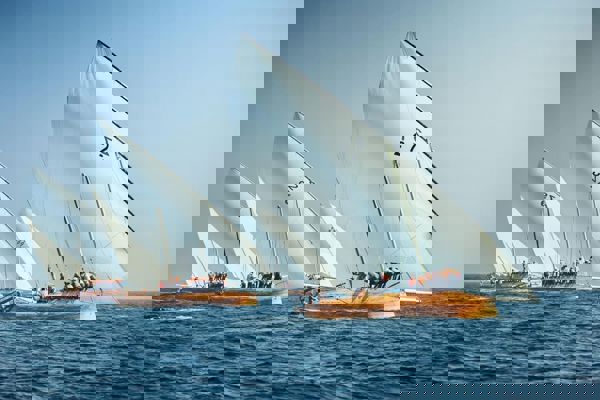 مهرجان سباق دلما التاريخي ينطلق غداً